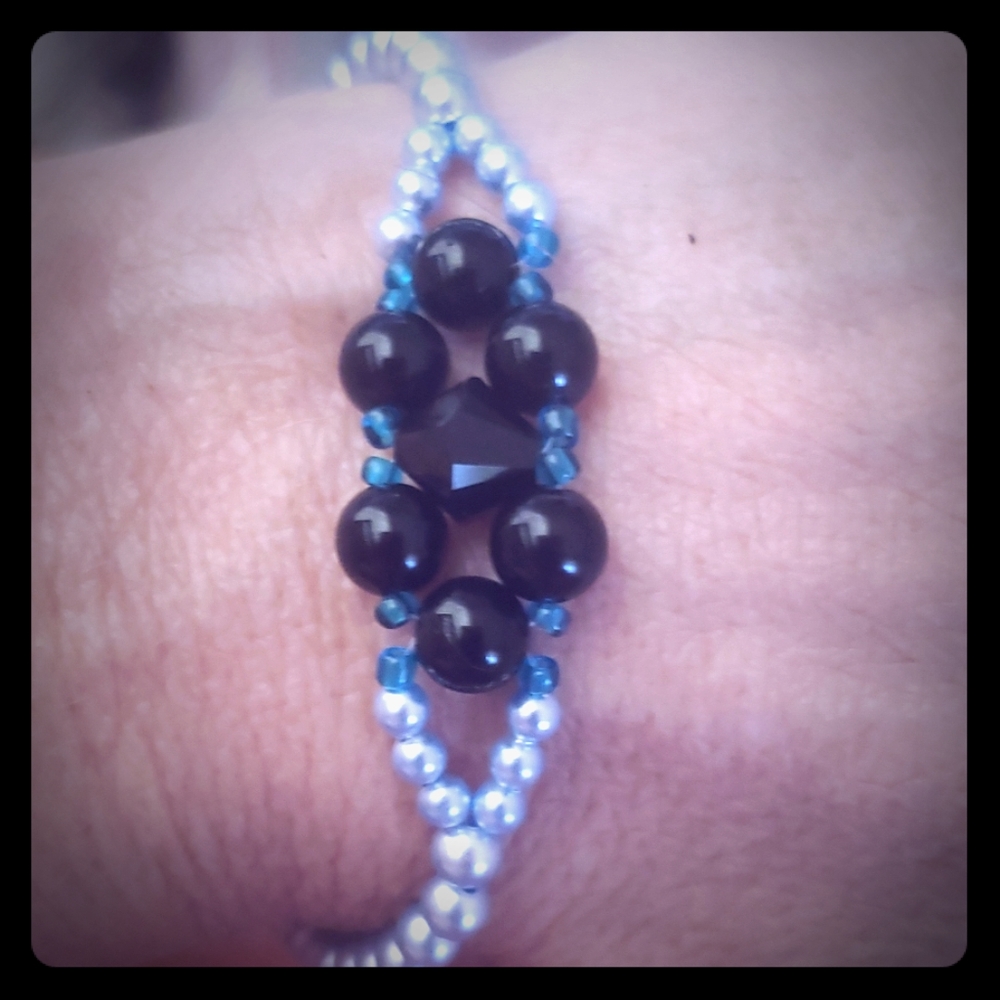 Black Onyx and Swarovski pearl Bracelet